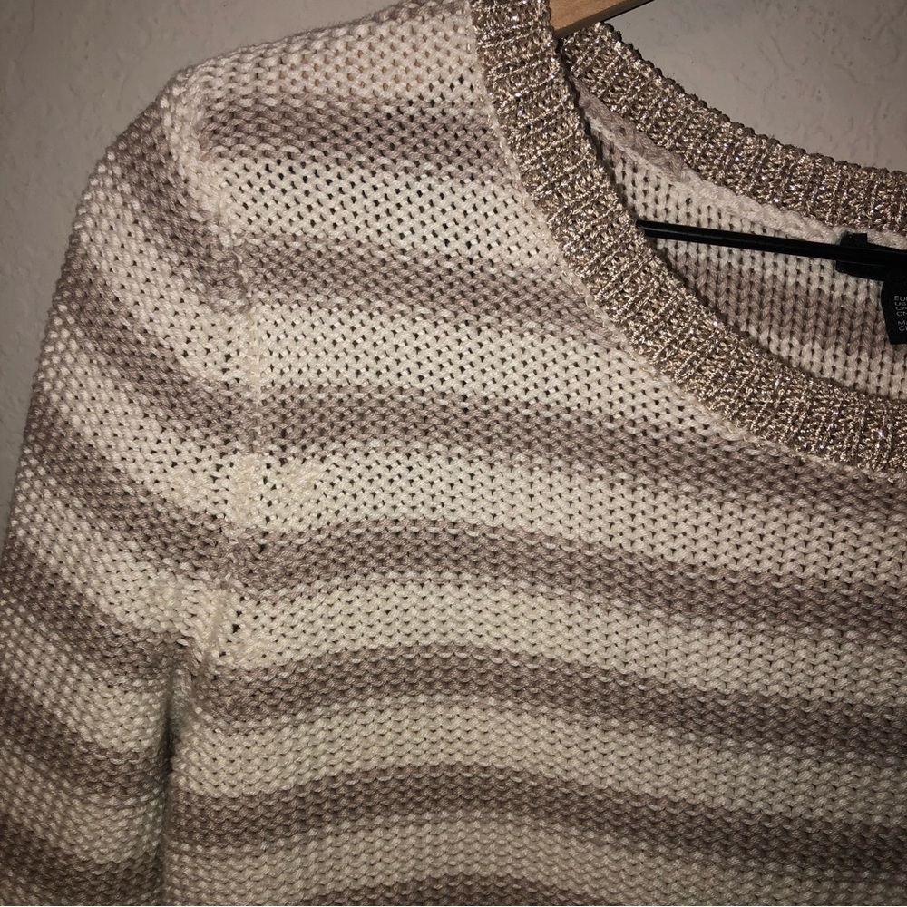 H&M cream and tan striped metallic gold round collar long sleeve sweater size s - Picture 3 of 6